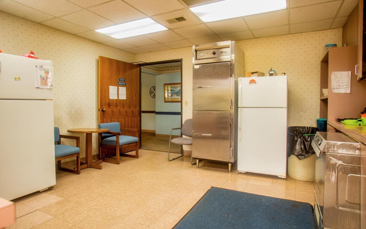Lafayette Inn Moundsville Екстериор снимка