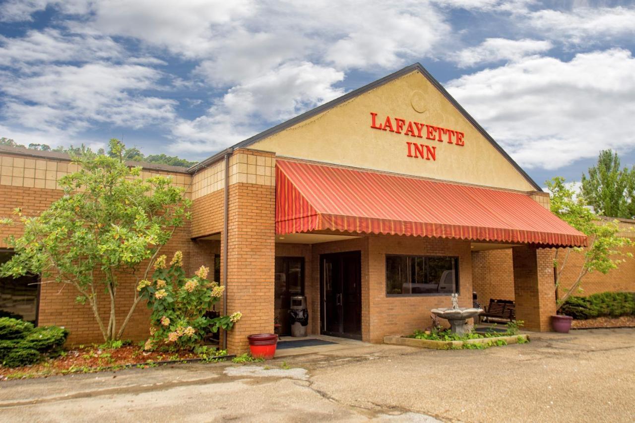 Lafayette Inn Moundsville Екстериор снимка
