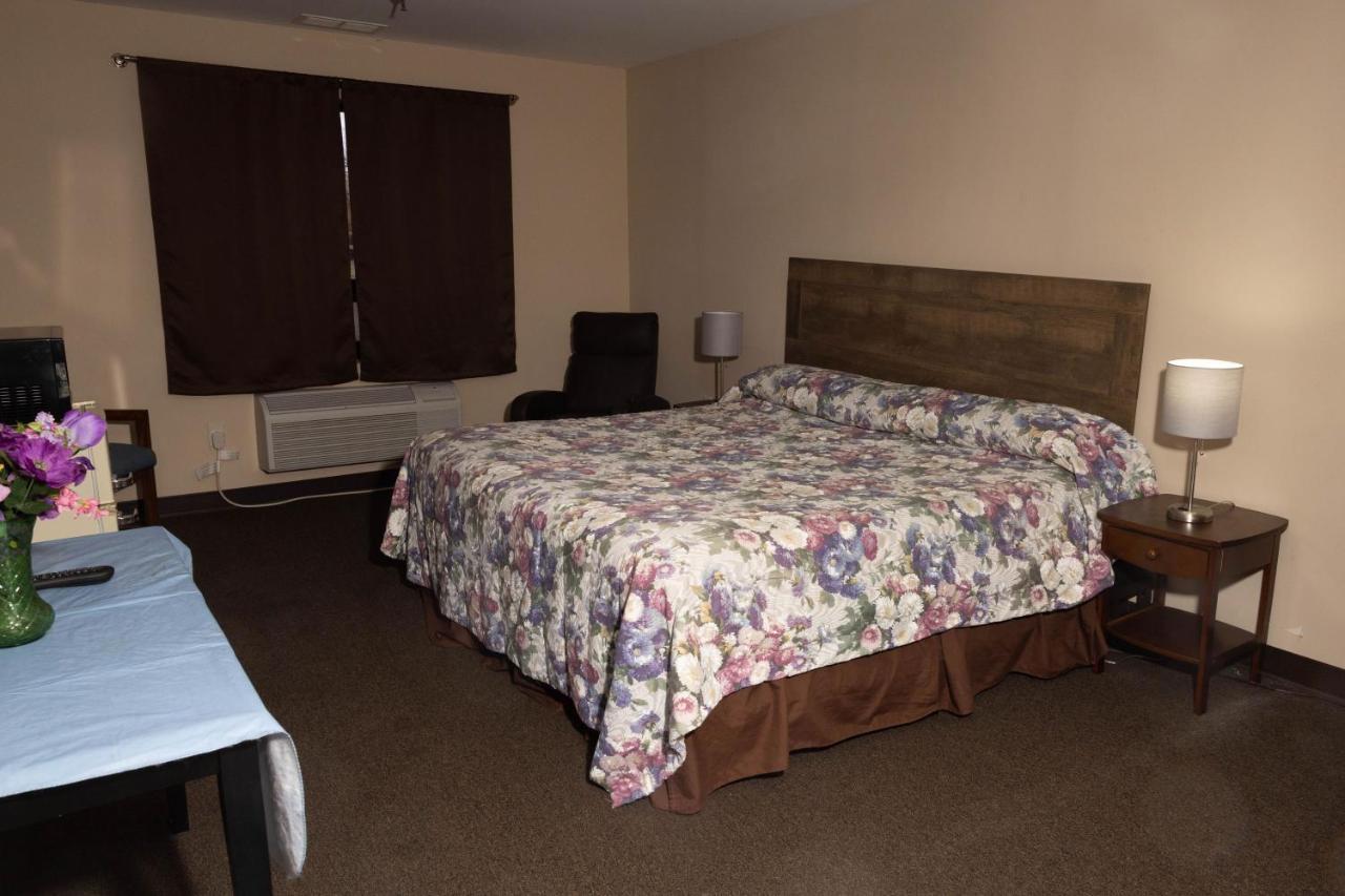 Lafayette Inn Moundsville Екстериор снимка