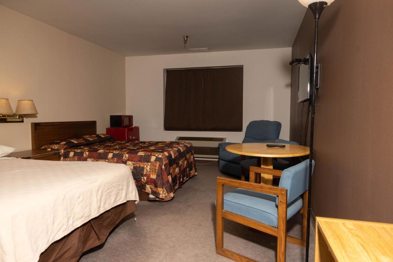 Lafayette Inn Moundsville Екстериор снимка